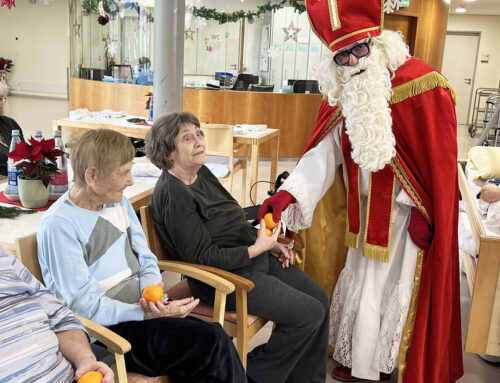 Der Nikolaus besuchte die Senioren der Gaggenauer Altenhilfe